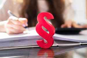 © Andrey Popov - stock.adobe.com Paragraph